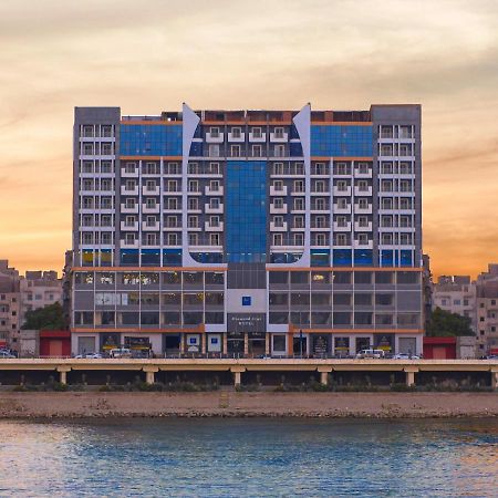 Diamond Azur Sohag Hotel Exterior foto